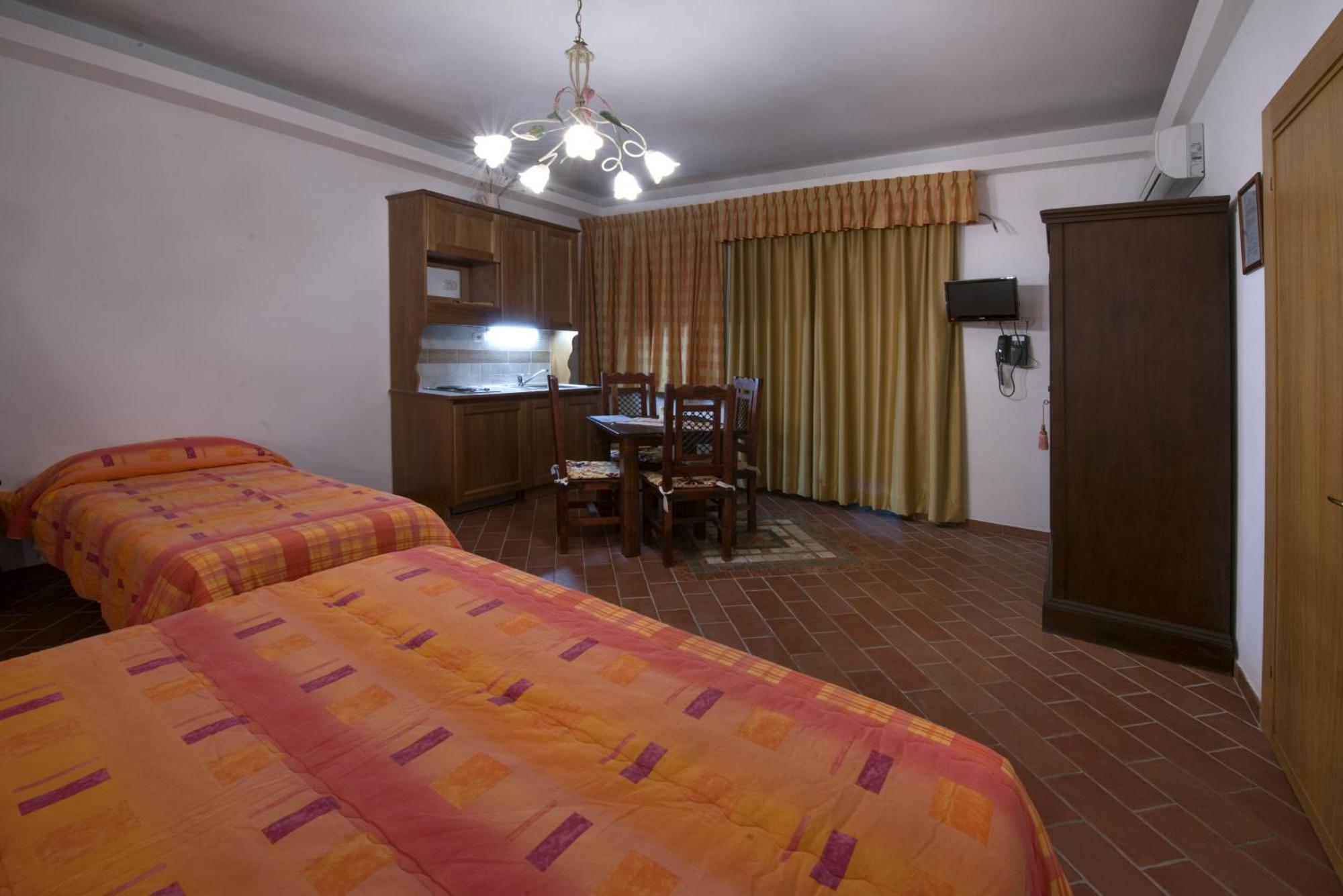 Cecco Di Nara Hotell Massarosa Rom bilde